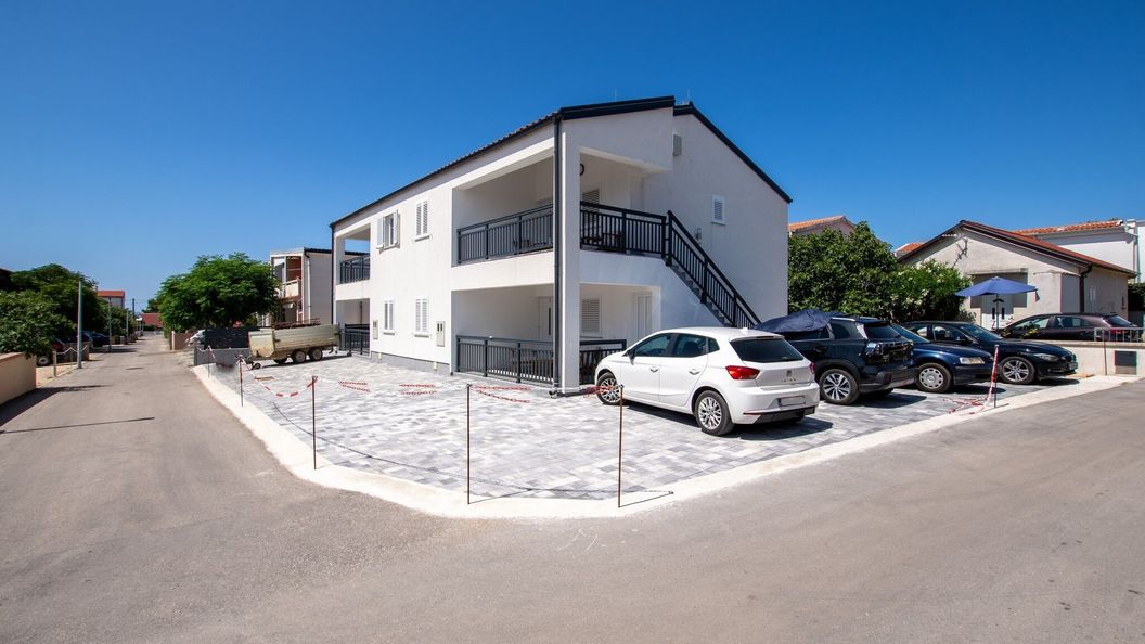 Apartments Sandra Vir (1)