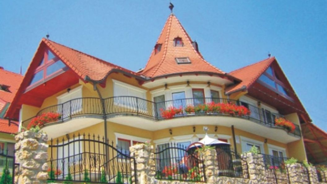 Villa Negra Hévíz (1)