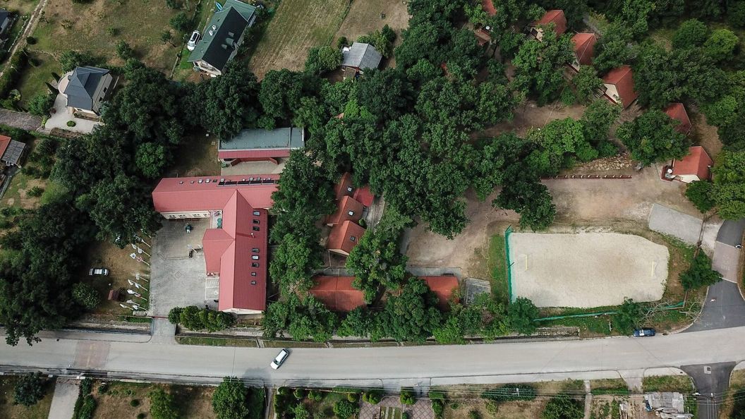 Baji József Ifjúsági és Gyermeküdülő Révfülöp (1)