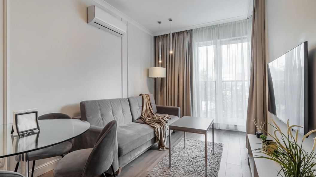 Golden Apartments Warsaw – Elegant & Sunny, Siedmiogrodzka 163 (1)