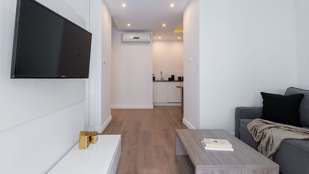 Golden Apartments Warsaw – Elegant & Cozy in Central Warsaw - Wronia A (1)