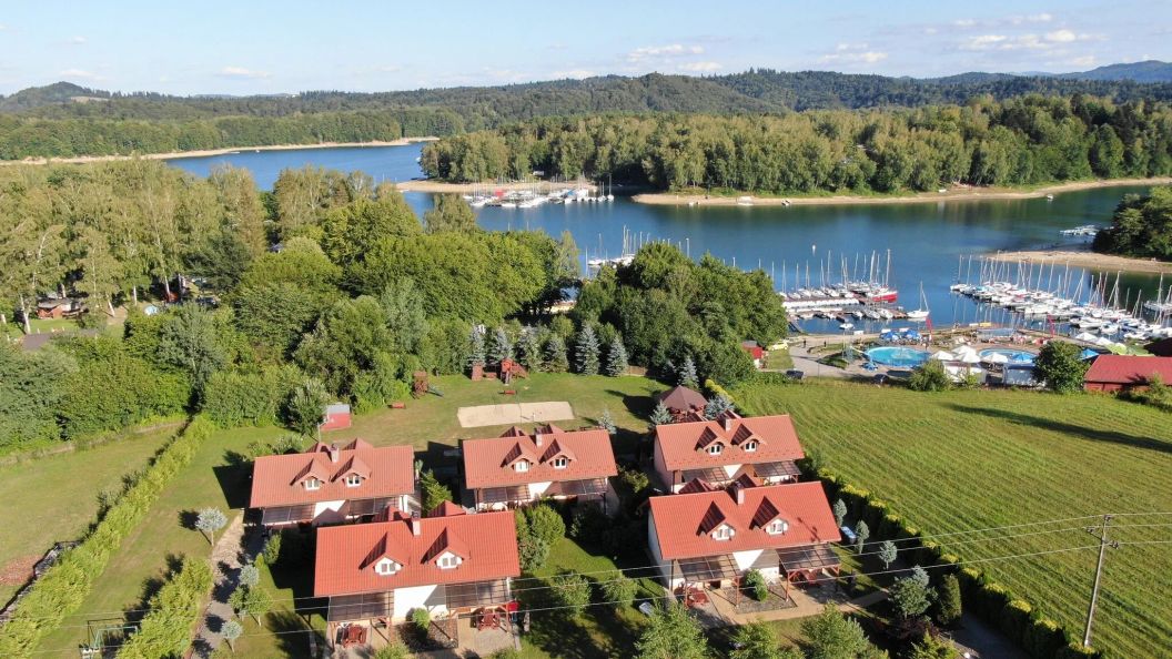 Domki Wczasowe Polańczyk nad Soliną (1)