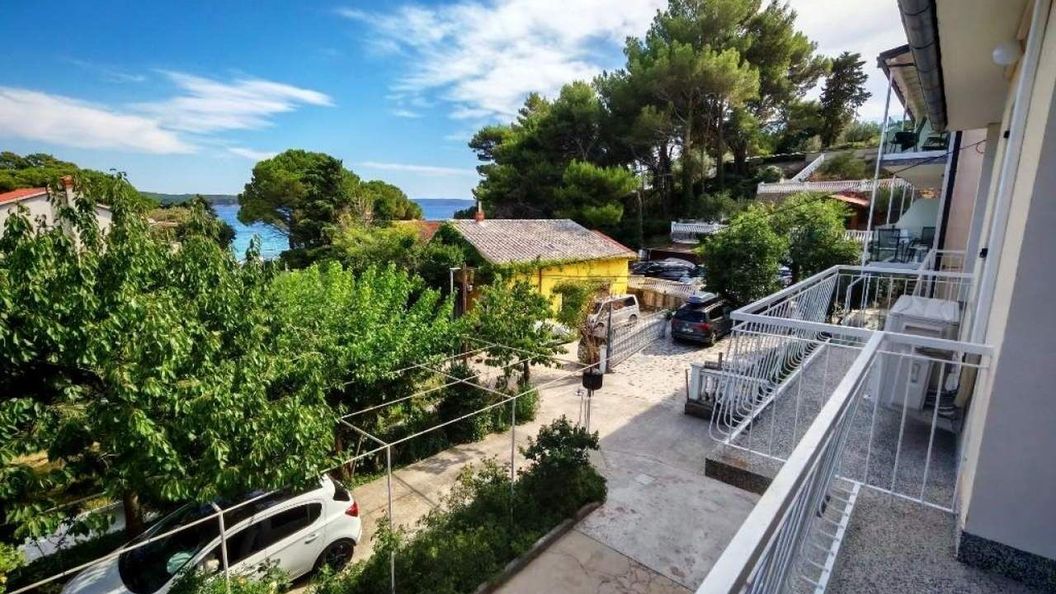 Apartmanok A Tenger Mellett Rab - 25038 (1)