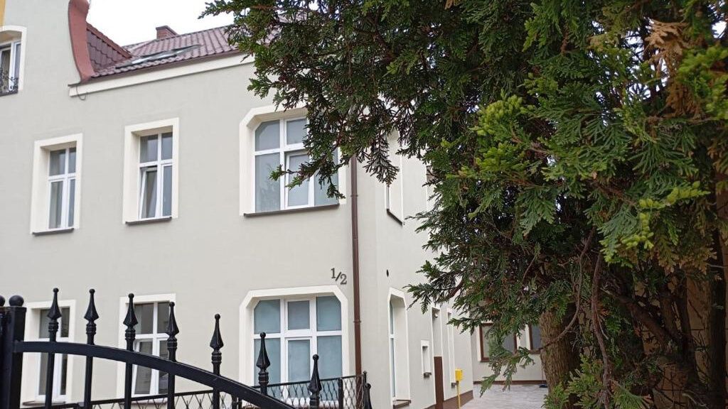 Pokoje i apartamenty Belle Epoque Łeba (1)