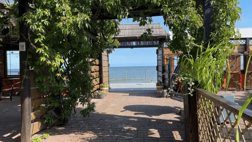 Pokoje Przy Promenadzie Sarbinowo (1)