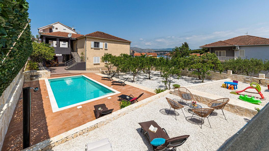 Apartman Okrug Gornji - CSC975 (1)