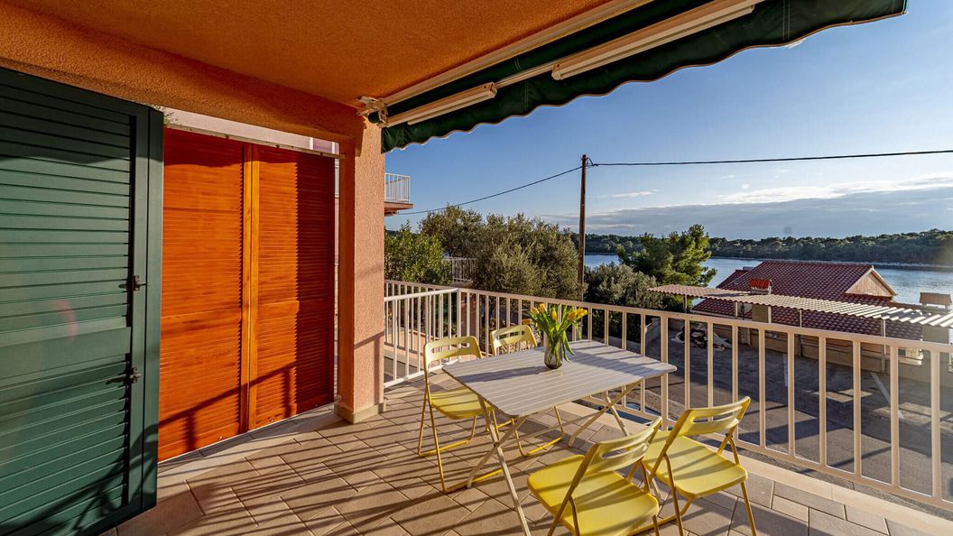 Apartman Karbuni - CDS784 (1)