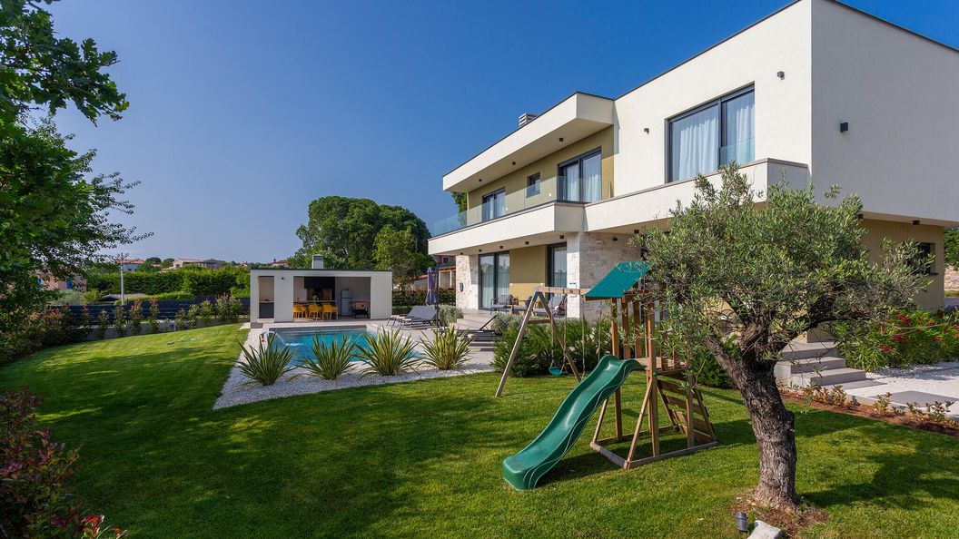 Vendégház Smoljanci - CIS405 (1)