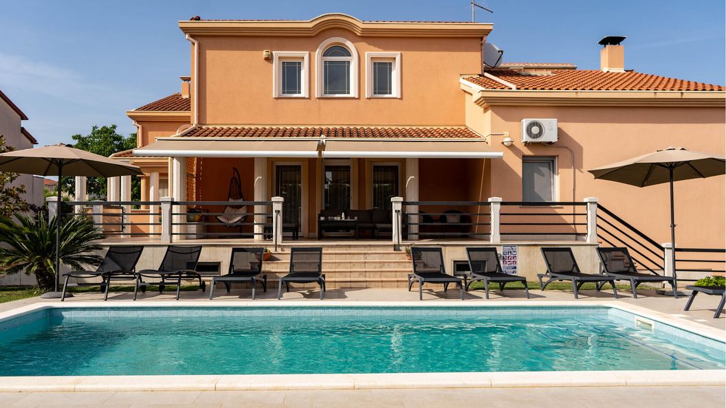 Vendégház Pula - CIS400 (1)