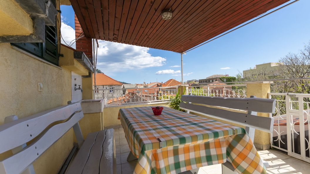 Apartment Ivanka Omis II III (1)