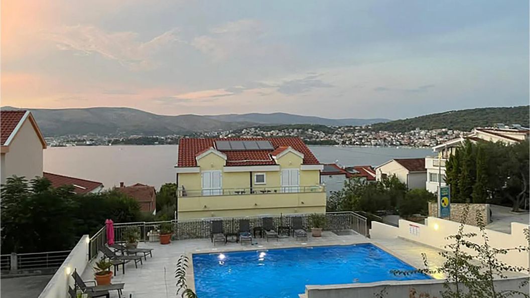 Apartman Okrug Gornji - CSD135 (1)