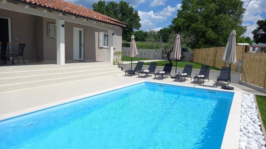 House Holiday house Milotici Tinjan (1)