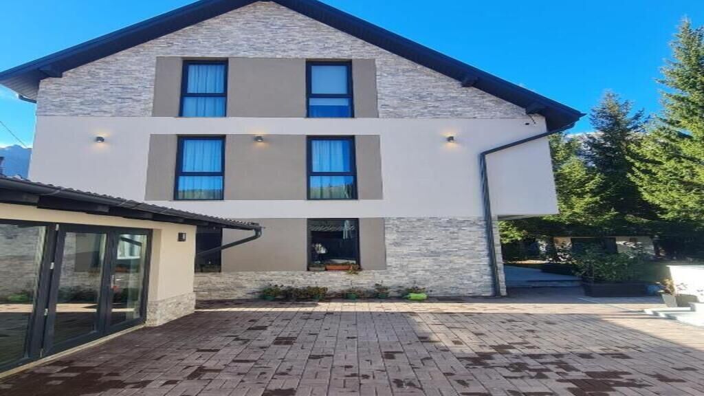 Vila Solaris Zenith View Bușteni (1)