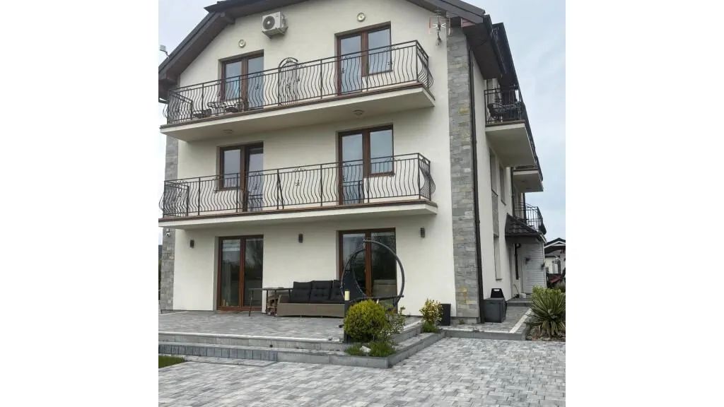 Villa Laguna Rewa (1)