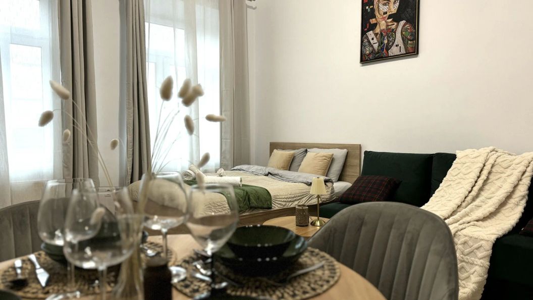Comfy Apartment next to Main Station Old Town Kraków (1)