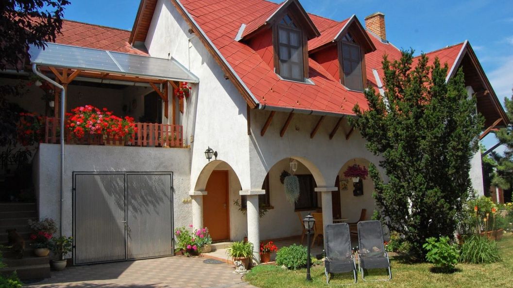 Kertész Vendégház Balatonszabadi (1)