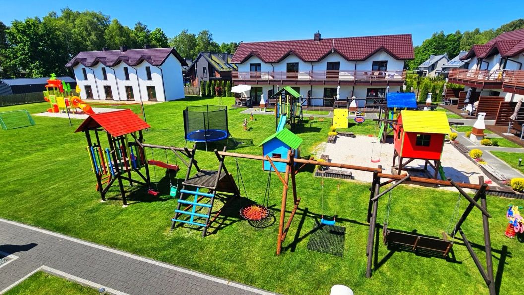 Domki Apartamentowe Oaza Spokoju Dębki (1)