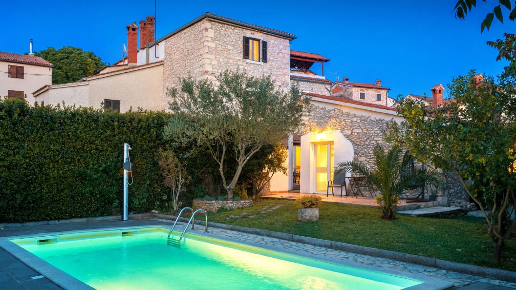 Stonehouse Ewa & Pool Medulin (1)
