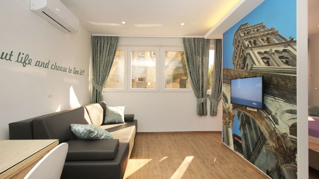 Apartments With WiFi Split - 25421 (1)