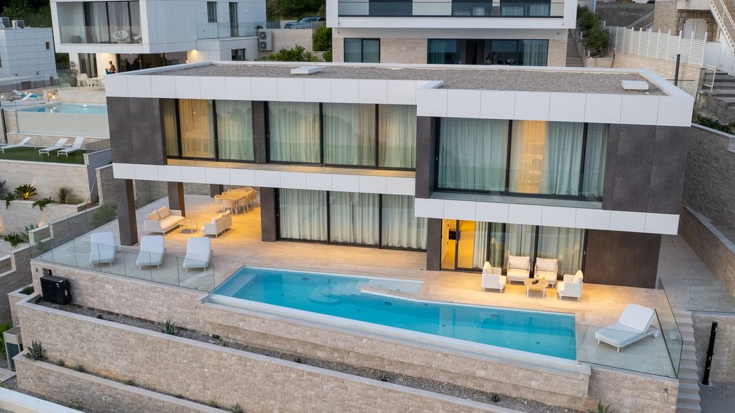 Villa Adriatic Pearl Baska Voda (1)