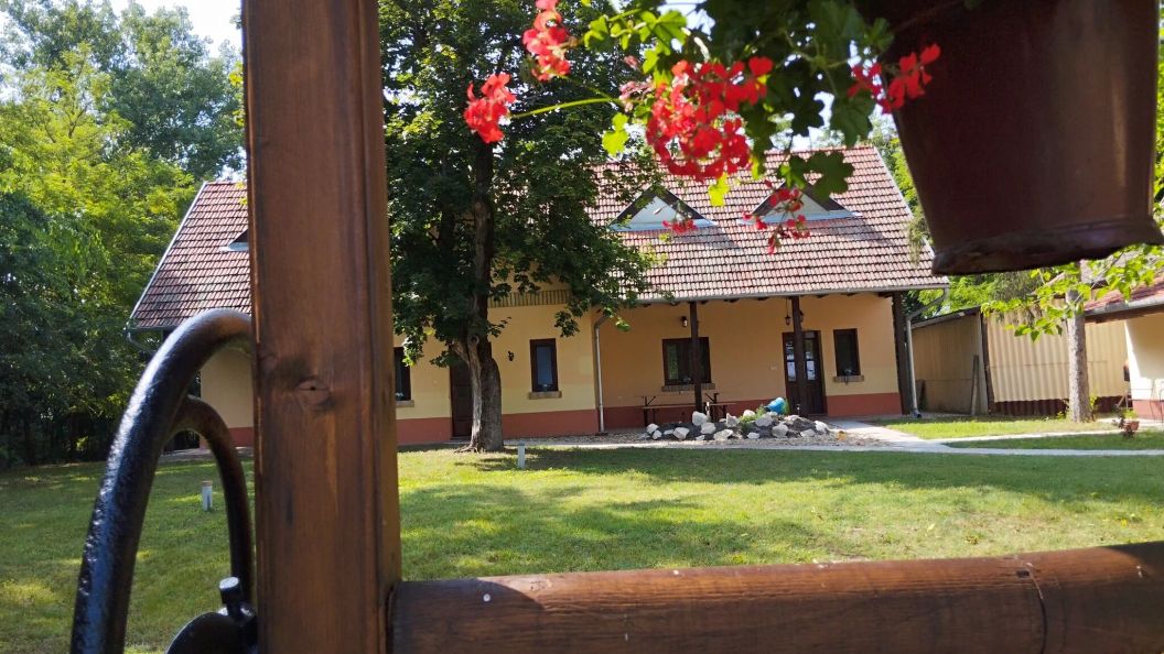 Kiscsengőd Vendégház Csengőd (1)