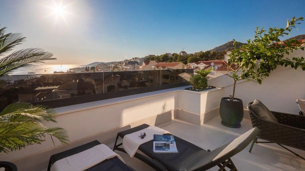 Apartments With Parking Space Hvar - 21877 (1)