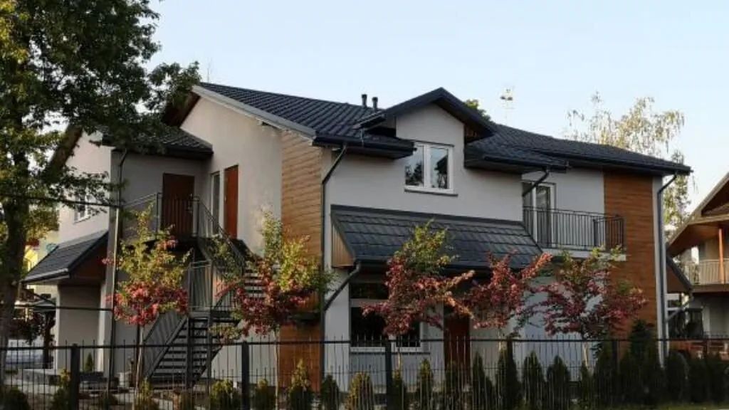 Piano Domki Apartamenty Okuninka (1)