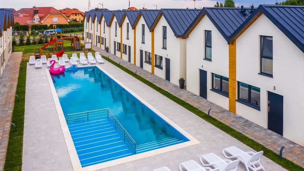 Amber Resort Rewal (1)