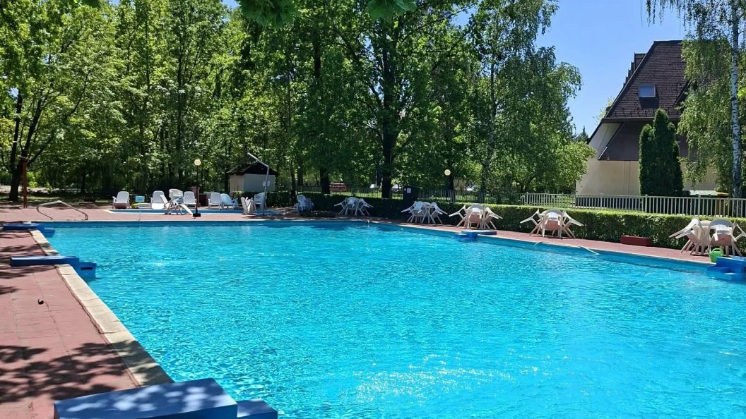 Üdülő Apartman Gárdony (1)