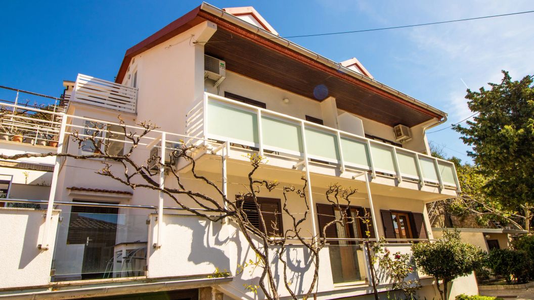 Apartment Mario Baska (1)