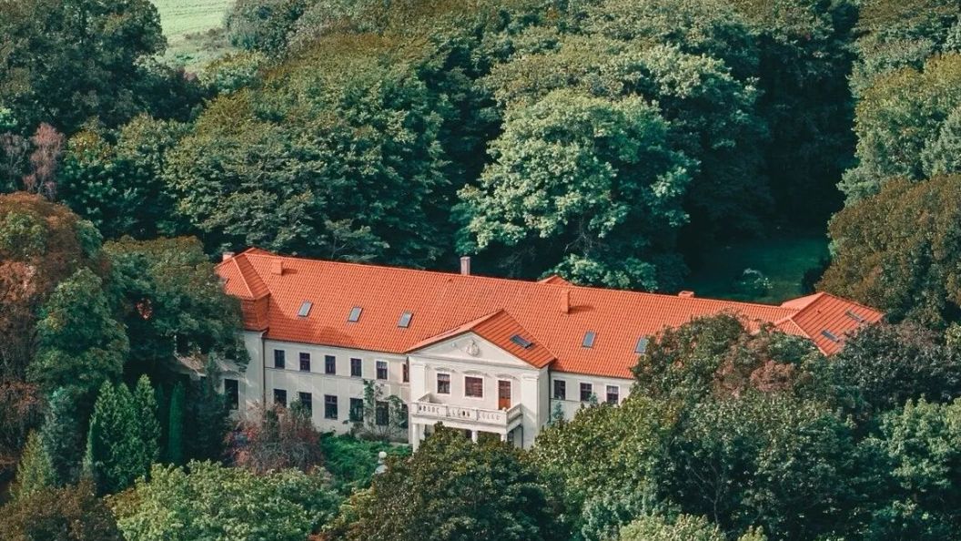 Pałac Grąbkowo (1)