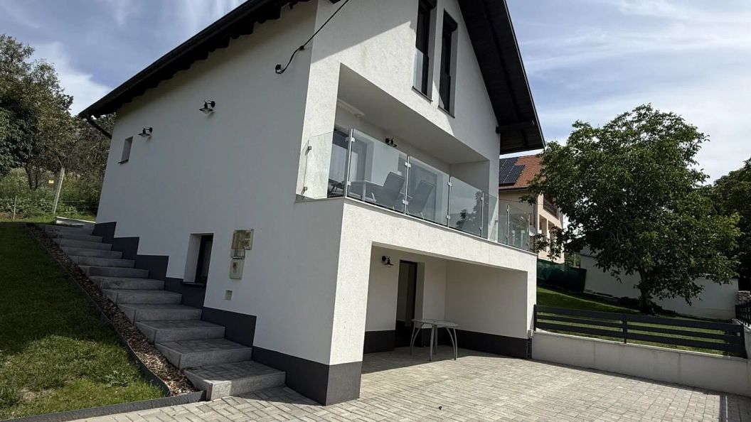 Barackos Apartman Pécs (1)
