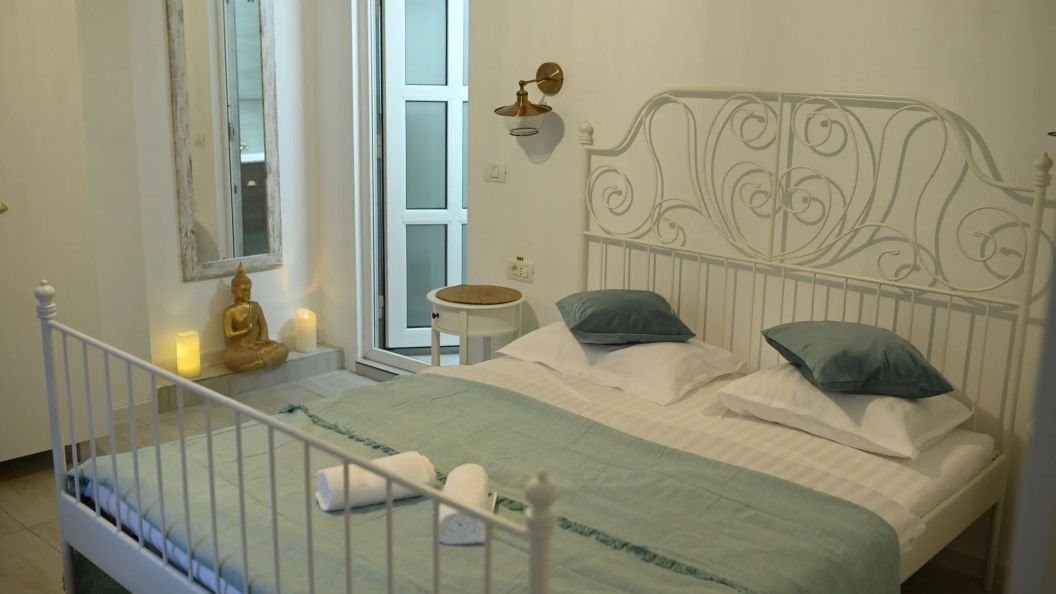 Casa Teos 2 Mai (1)