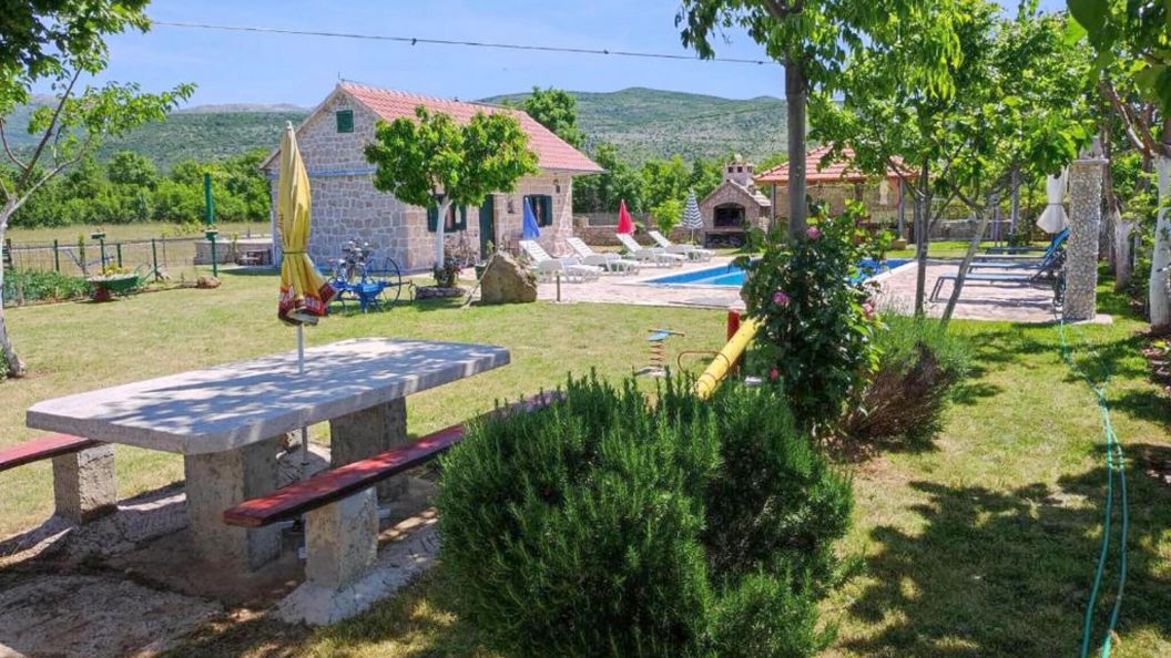 Vendégház Gradac - CSV509 (1)