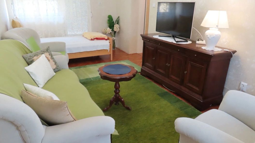 Hársfa Apartman Harkány (1)