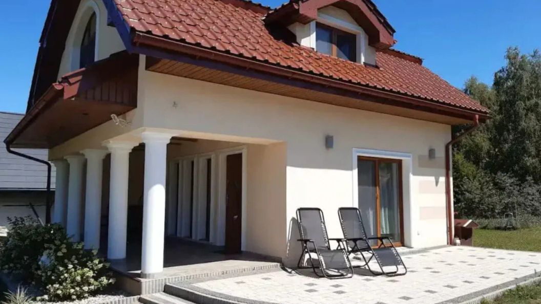 Lila Róż domek 150 m od jeziora Sikory Juskie (1)