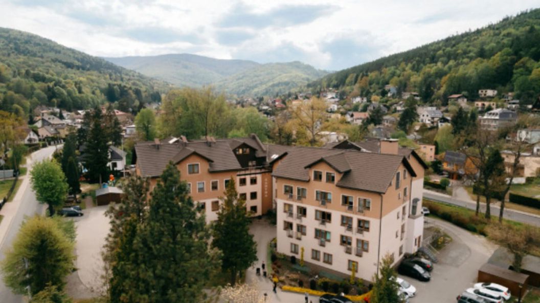 Pokoje Kompleks Sadyba Bystra k. Szczyrku (1)