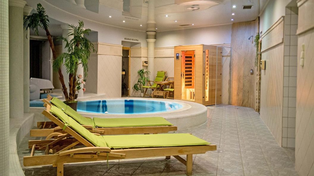 Hozam Wellness és Apartman Szolnok (1)