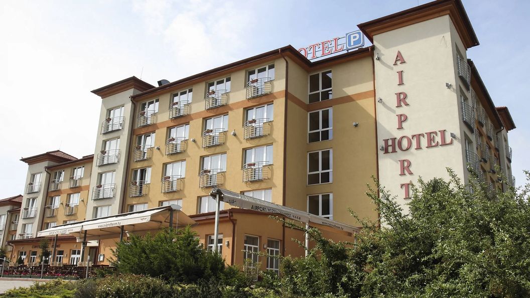 Airport Hotel Budapest (1)