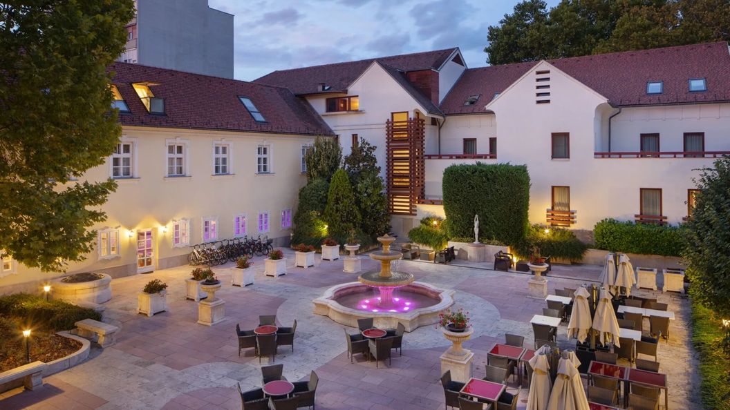 Kristály Imperial Hotel Tata (1)