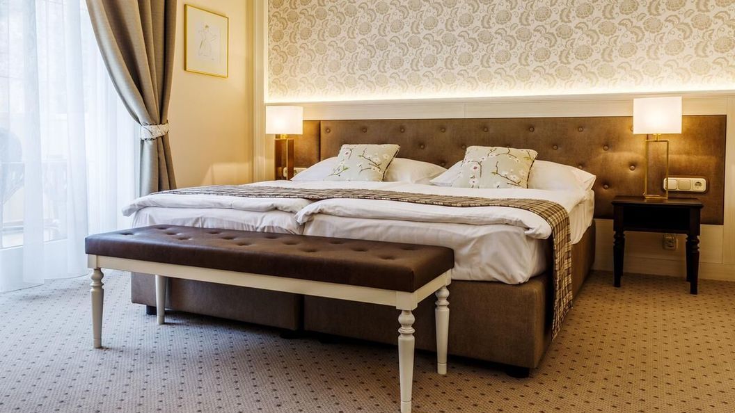 Villa Medici Hotel és Étterem Veszprém (1)