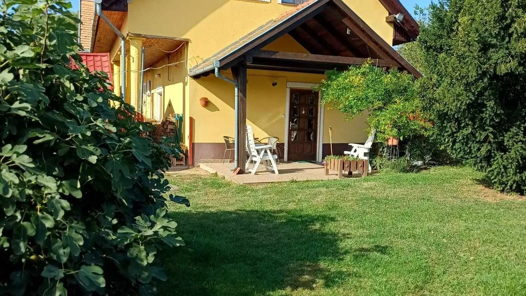 Czanadomb Vendégház Cserkút (1)