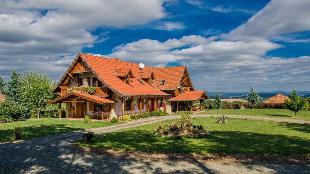 Hanga Vendégház Parád (1)