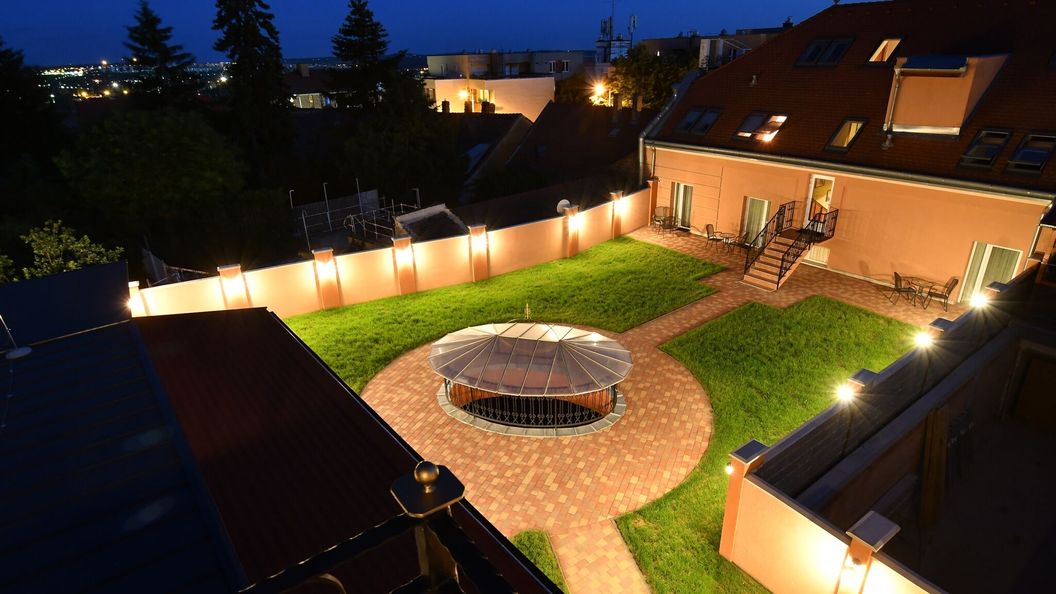 Hotel Barbakán Pécs (1)