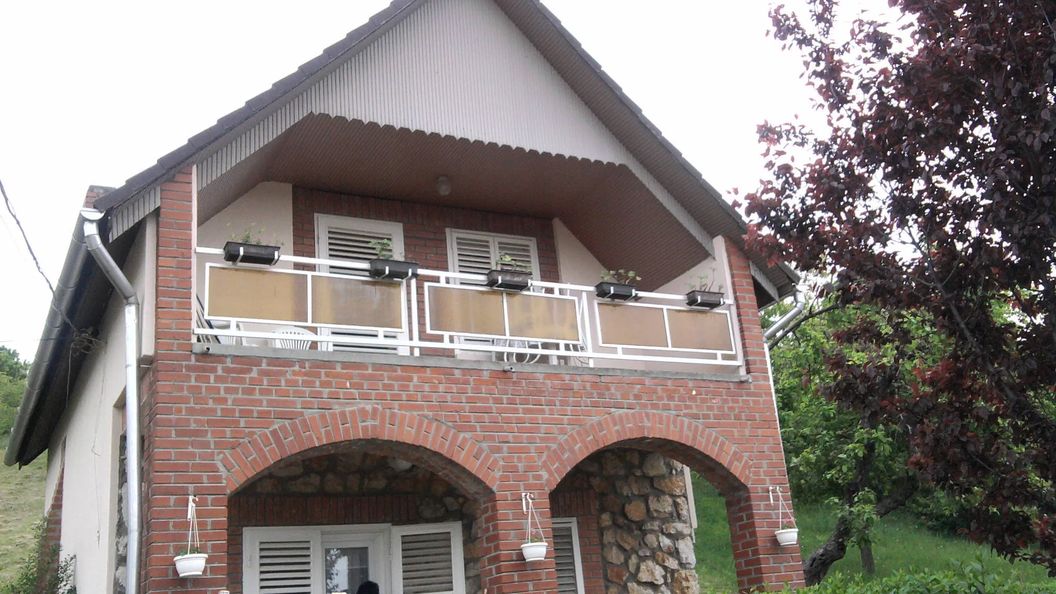 Magyar Vendégház Csókakő (1)