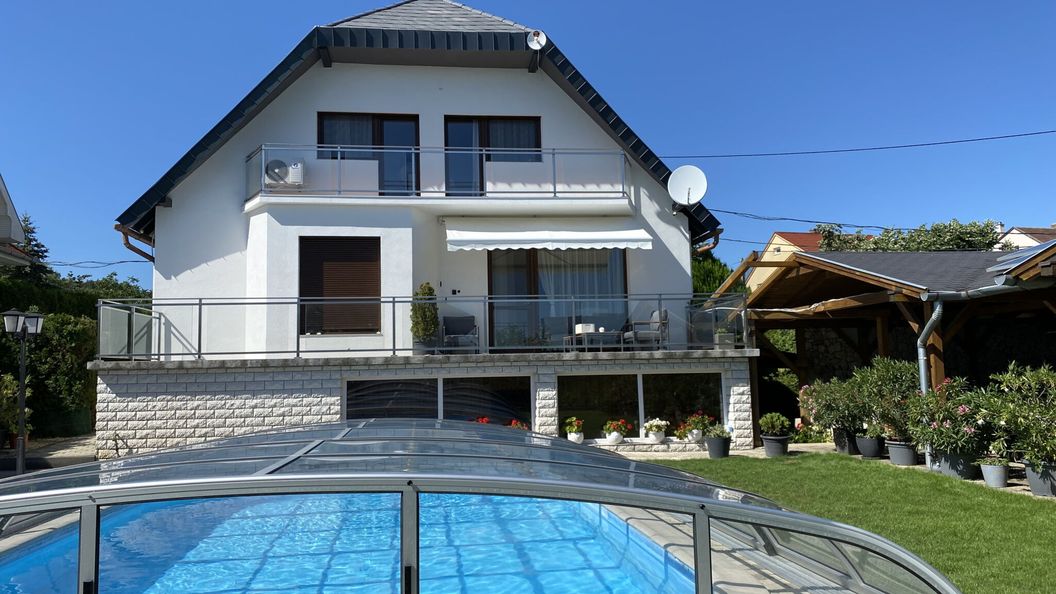 Cyrano Vendégház Vonyarcvashegy (1)