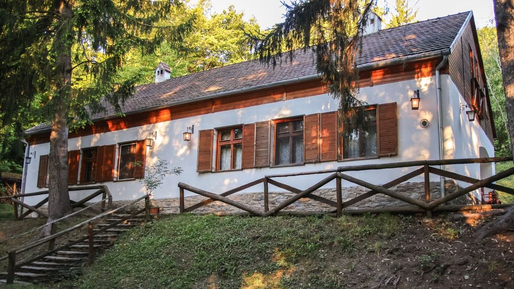 Keresztkút Erdei Pihenőhely Kőszeg (1)