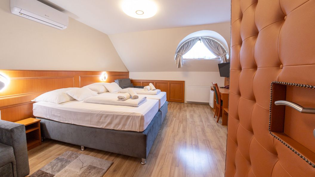 Szinbád Hotel Pécs (1)