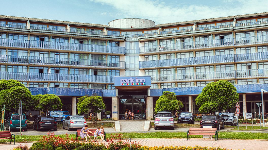 Park Inn by Radisson Sárvár Resort & Spa (1)