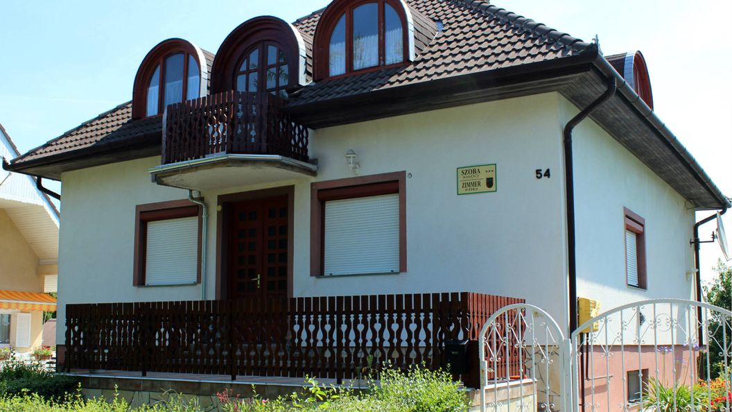 Livia Apartmanház Zalakaros (1)